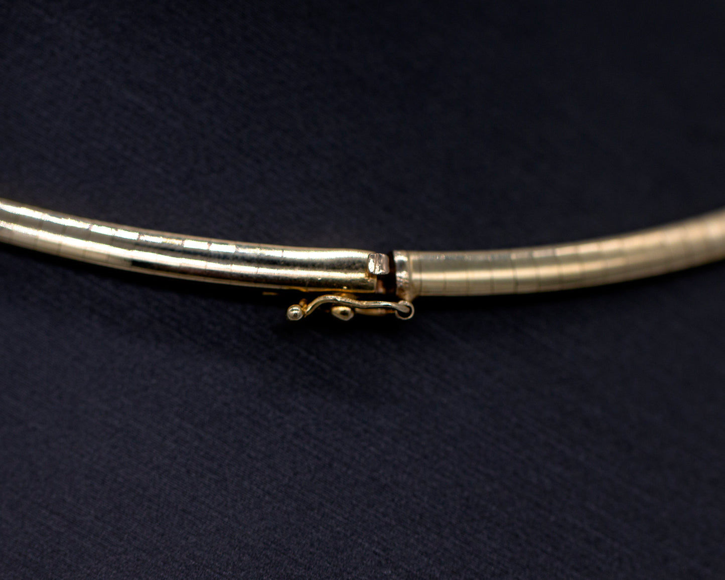 14KY Gold ITALIAN 3.7mm Omega Cocoon Necklace