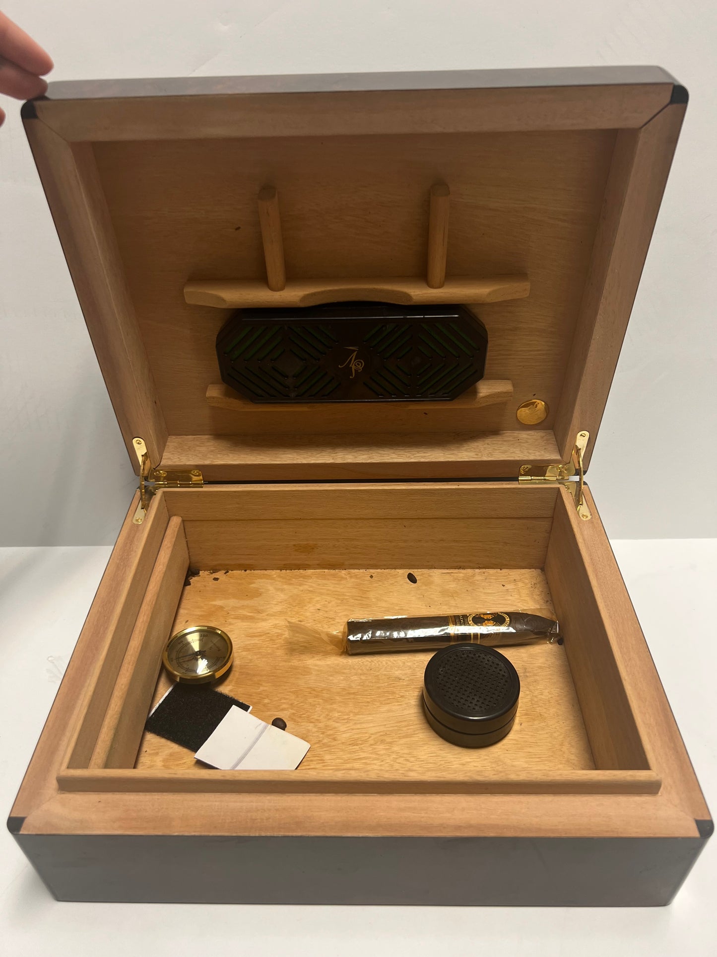 Salvador Vibe Cigar Box