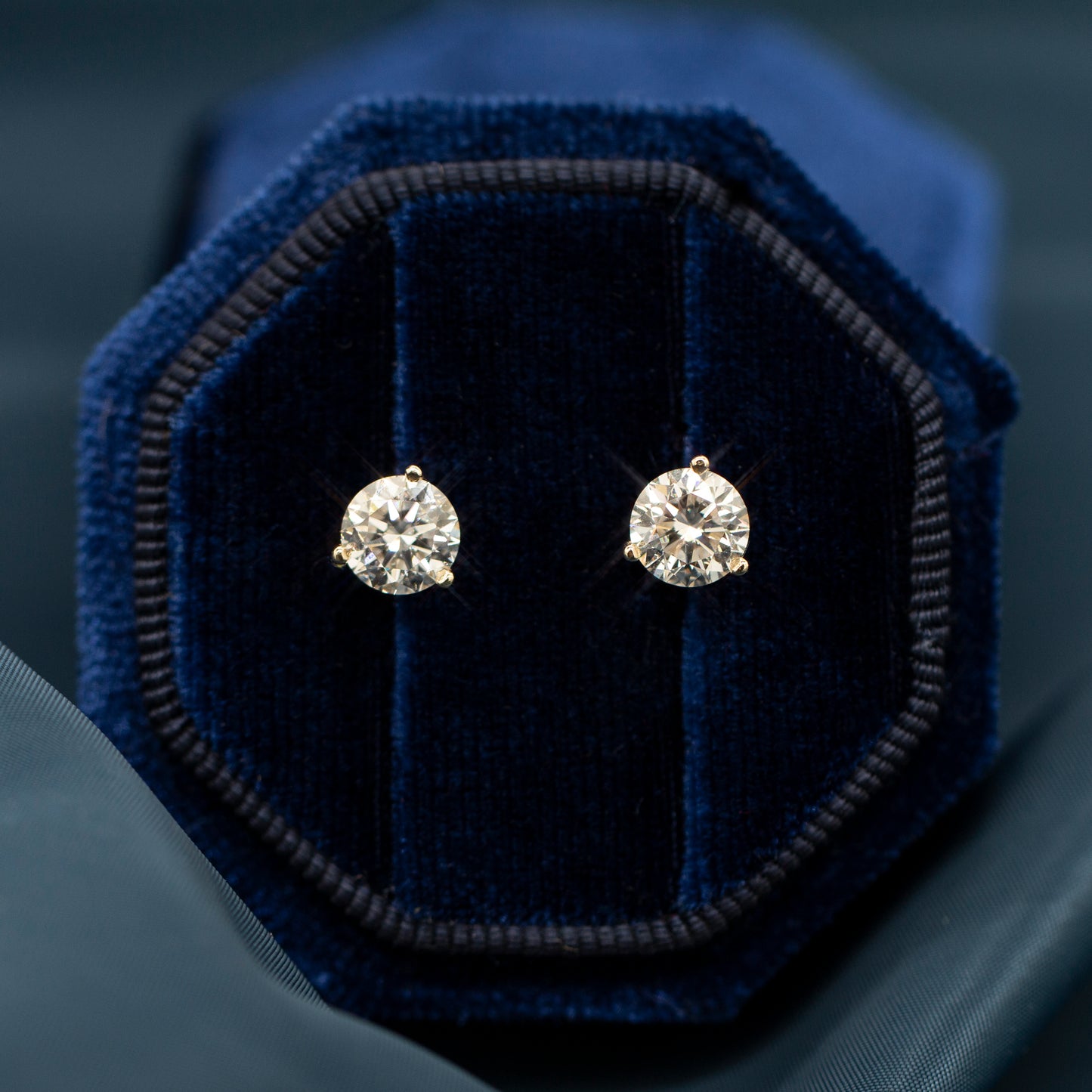 14K White Gold 1.00ctw LG VS G Diamond Martini Stud Earrings