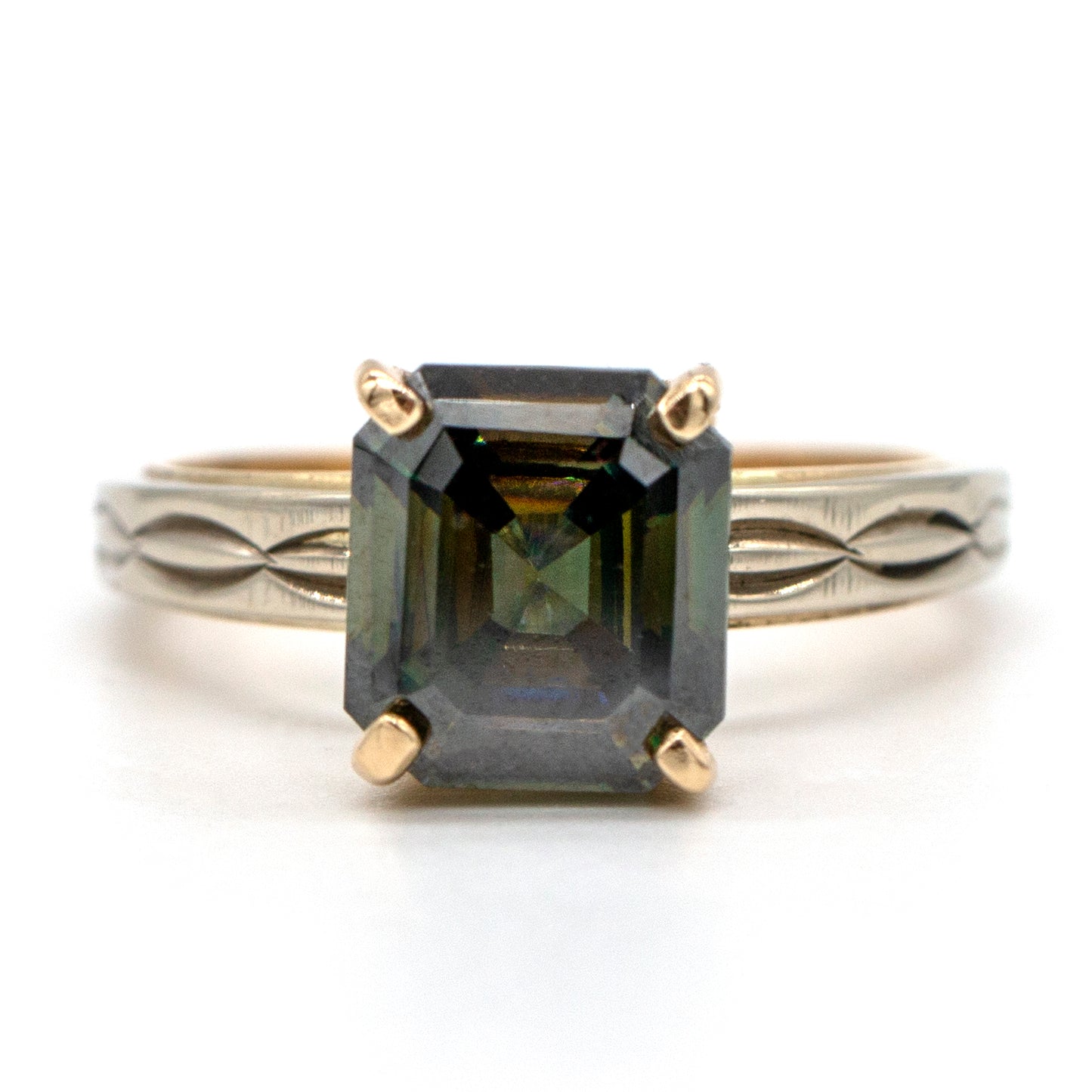 14K Yellow Gold Genuine 2.75ct Color Change Mois. Etched Band Ring