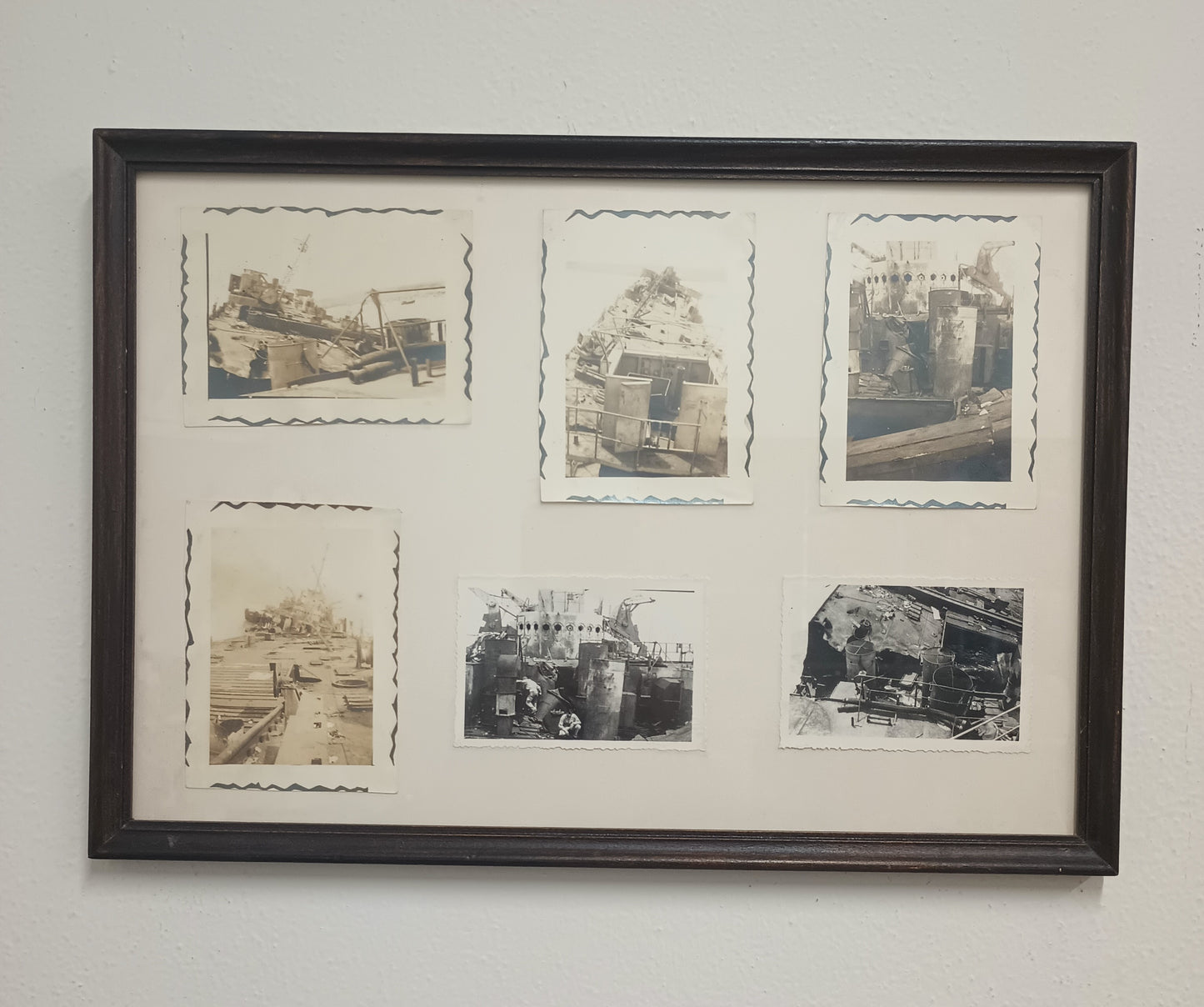 2Pc 1940s War Picture Set