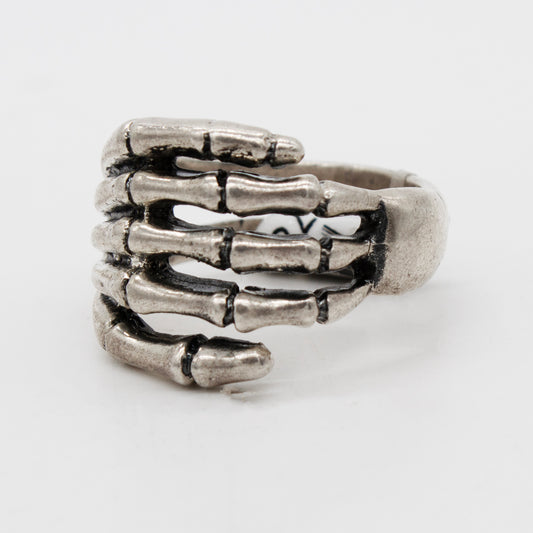 Sterling silver 16.7g Skeleton Hand Ring