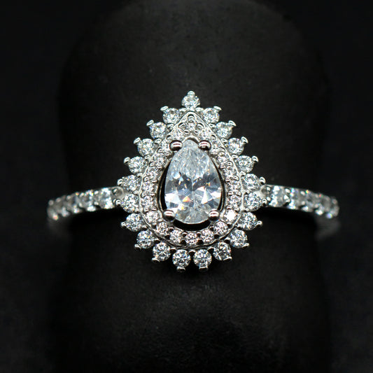 Sterling silver 1.40ctw Crystal Pear Halo Engagement Ring