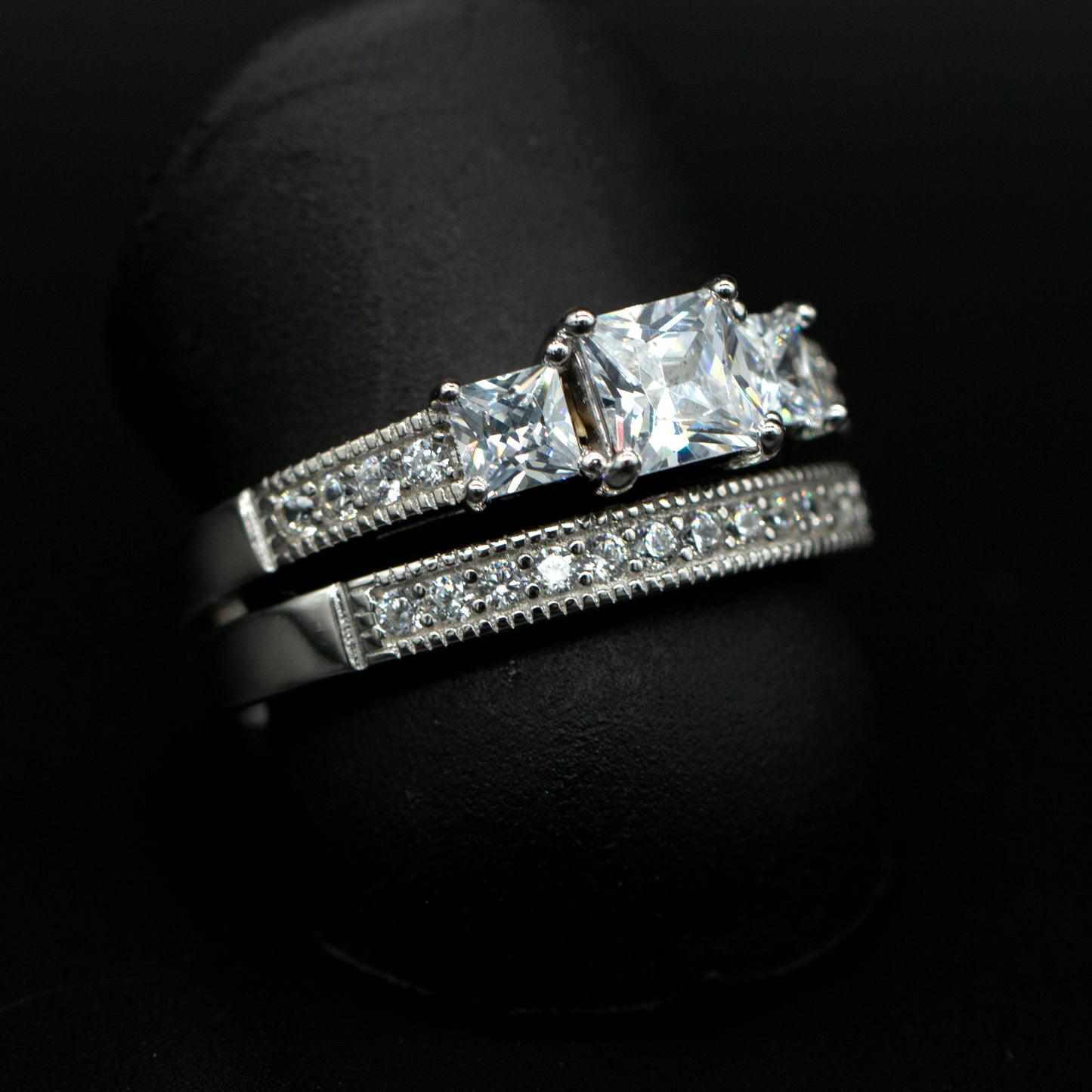 Sterling silver 2pc 2.16ctw Crystal Engagement/Wedding Band Ring Set