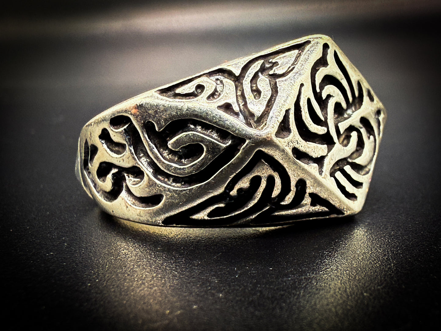 Sterling silver 14.1g Celtic Knot Band Ring