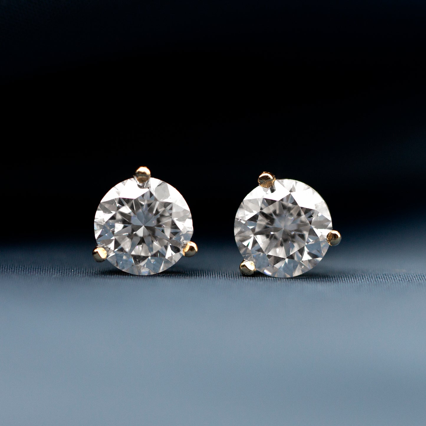 14K White Gold 1.00ctw LG VS G Diamond Martini Stud Earrings