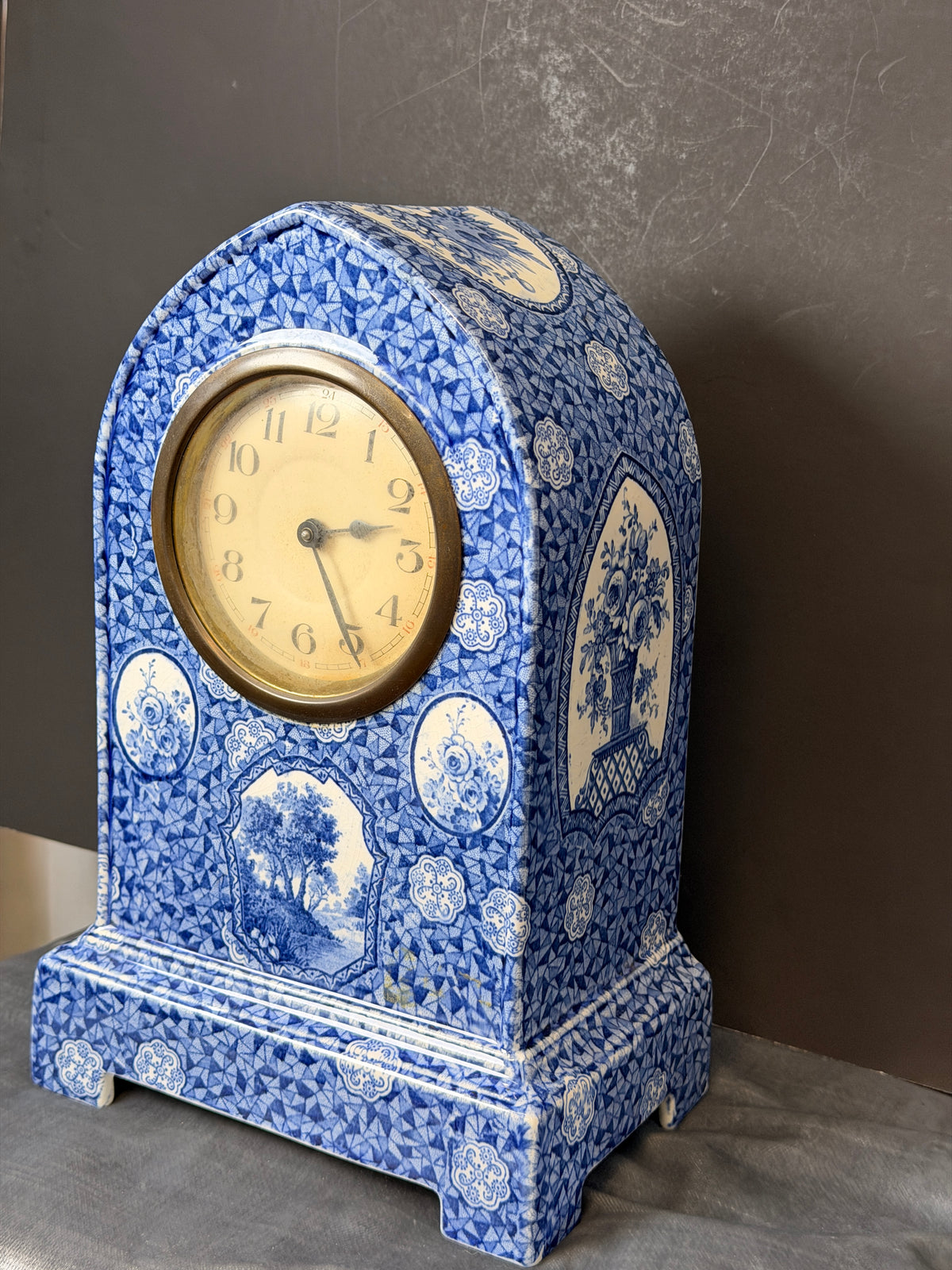 Vintage 19th Century Blue/White Faience/Delft Style Mantel Clock
