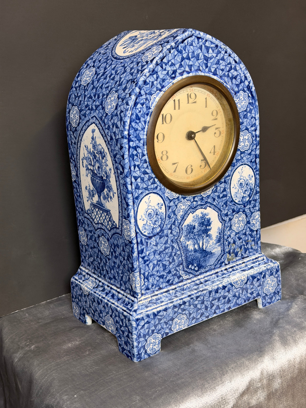 Vintage 19th Century Blue/White Faience/Delft Style Mantel Clock