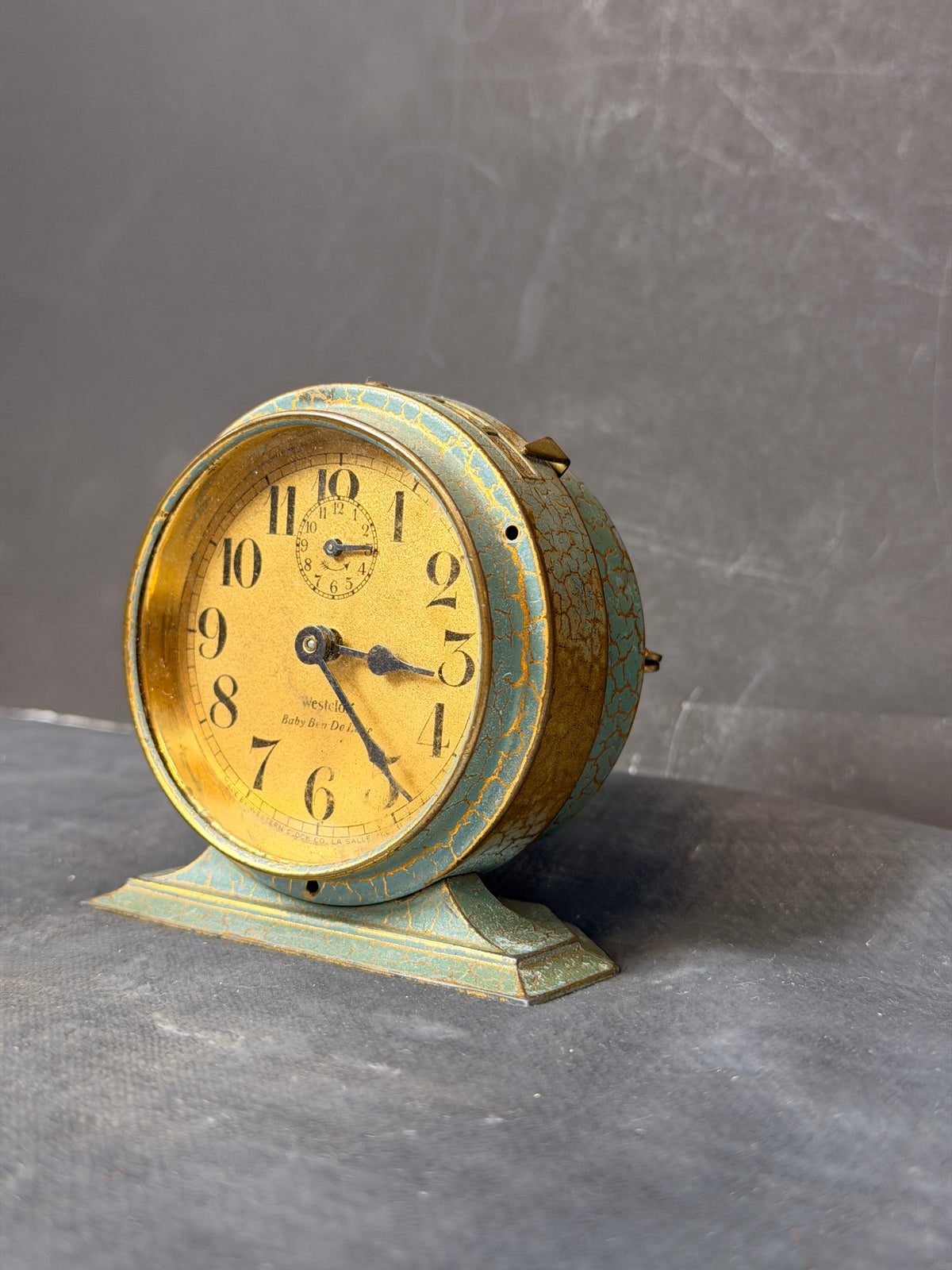 Antique 1927 Baby Ben Deluxe Mechanical Blue Crackle Alarm Clock