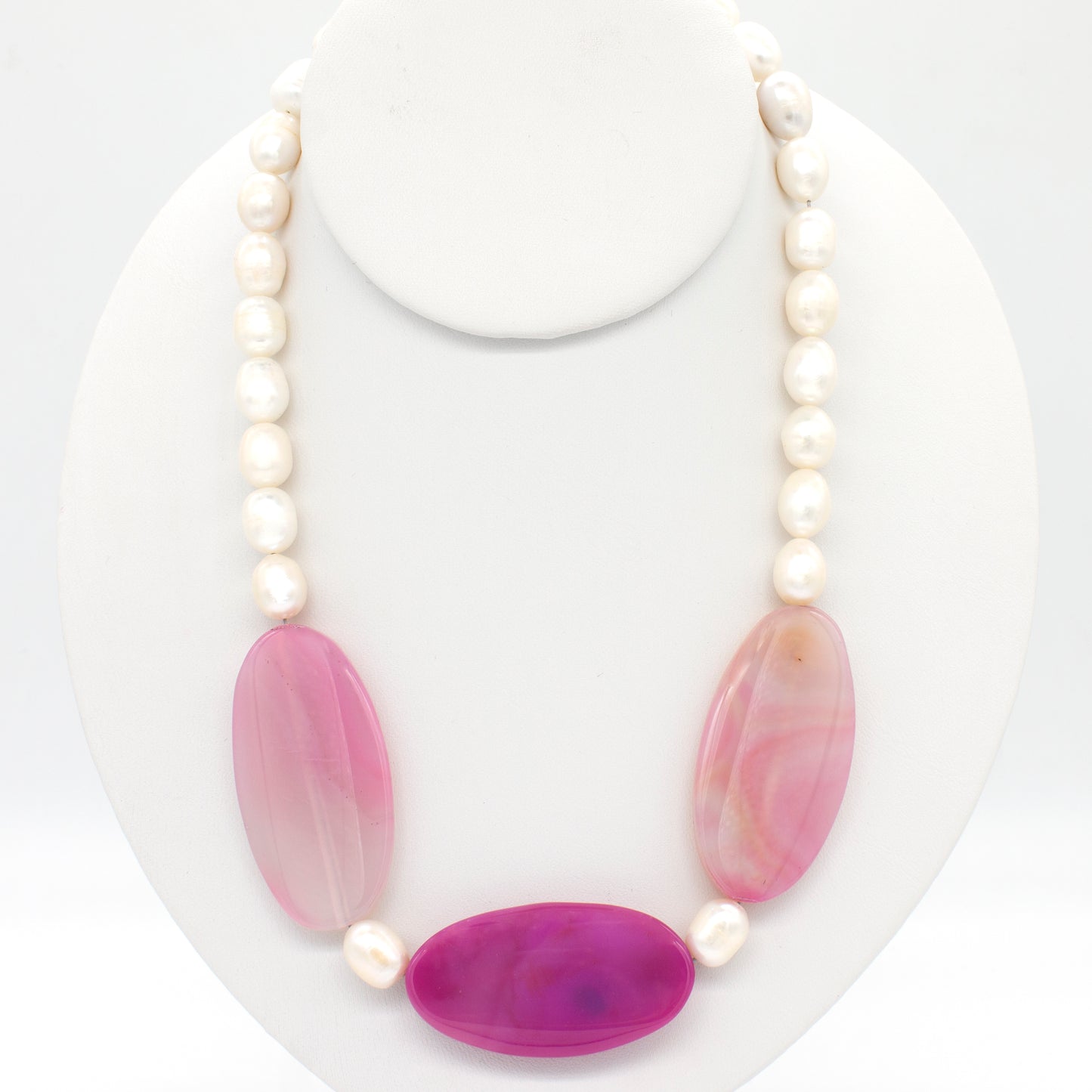 Ssilver FW Ringed Cercle Pearl Banded Pink Agate Necklace